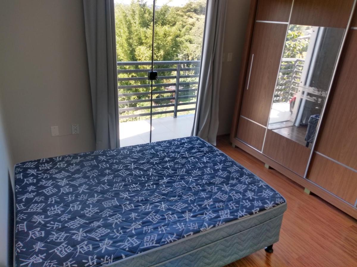 Casa Com Piscina Fundo Pra Represa E Ar Condicionado Casinhabrancadevaranda Ijaci エクステリア 写真